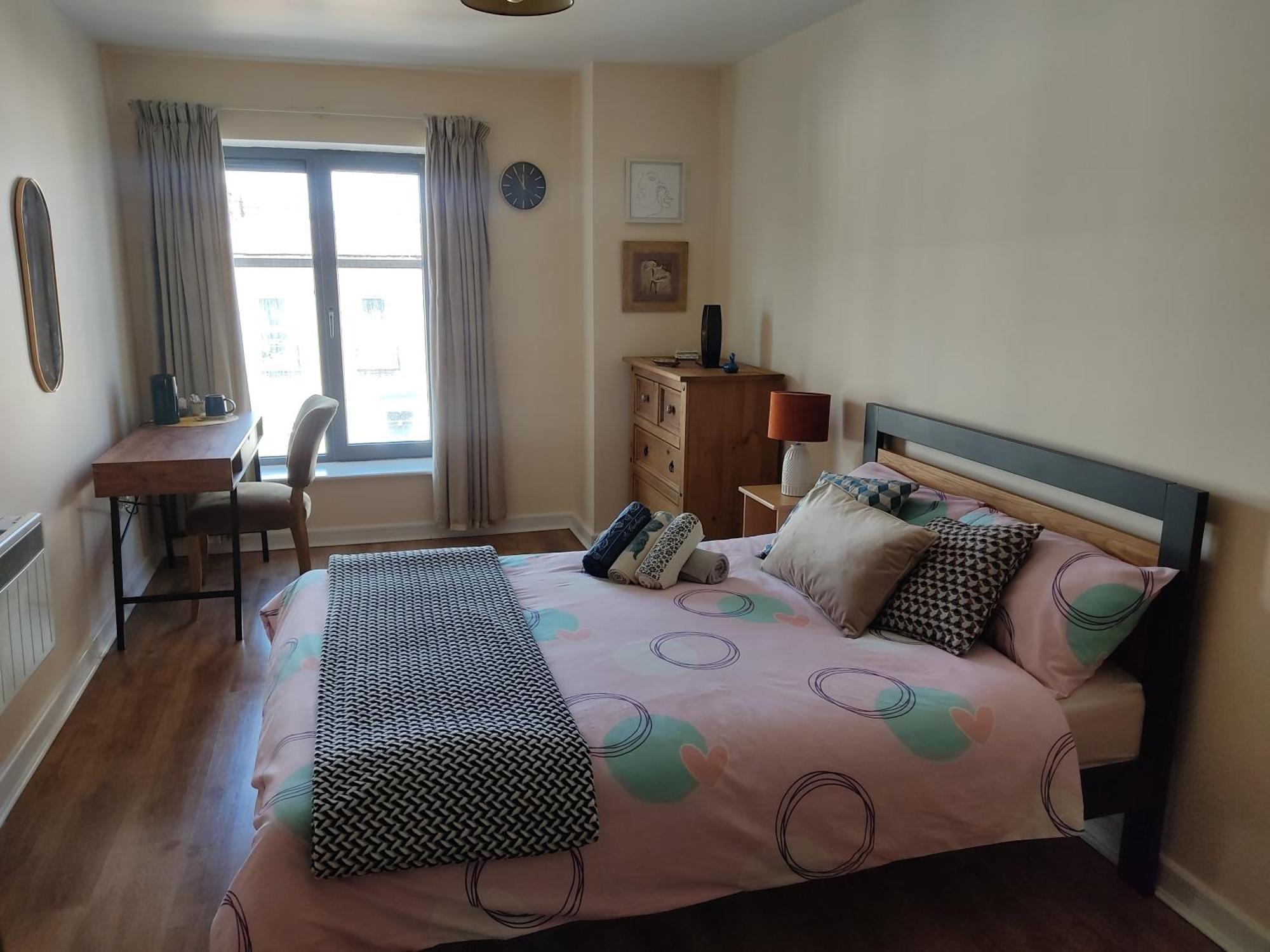Swallows Nest - Spacious Bright Double Bedroom With Ensuite Bathroom Δουβλίνο Εξωτερικό φωτογραφία